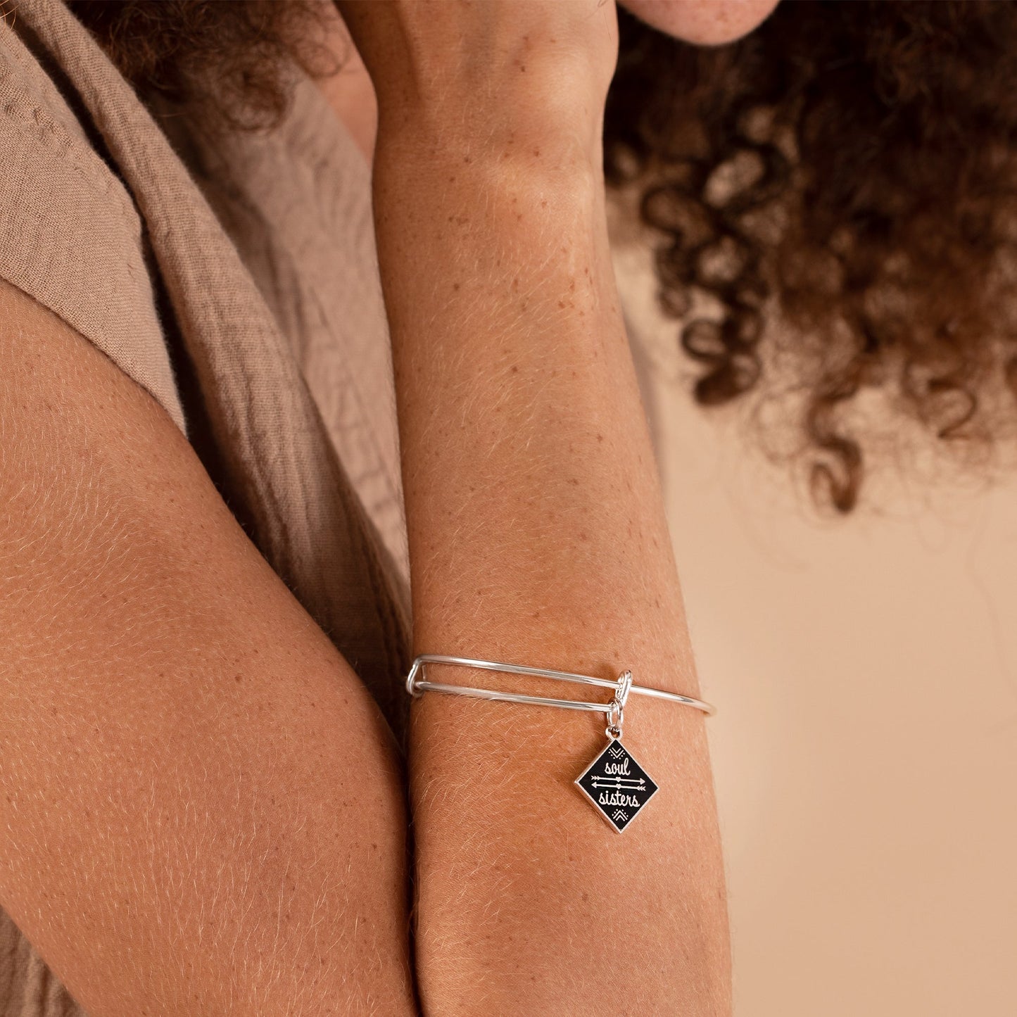 Soul Sisters Charm Bangle, Color