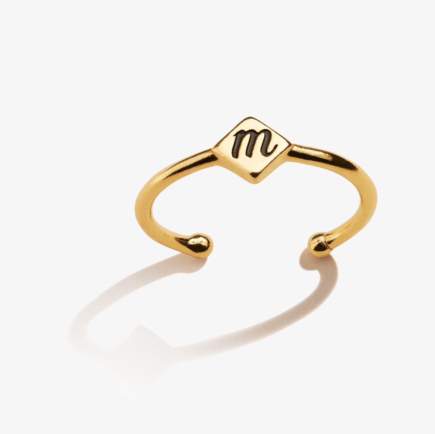 Initial M Ring