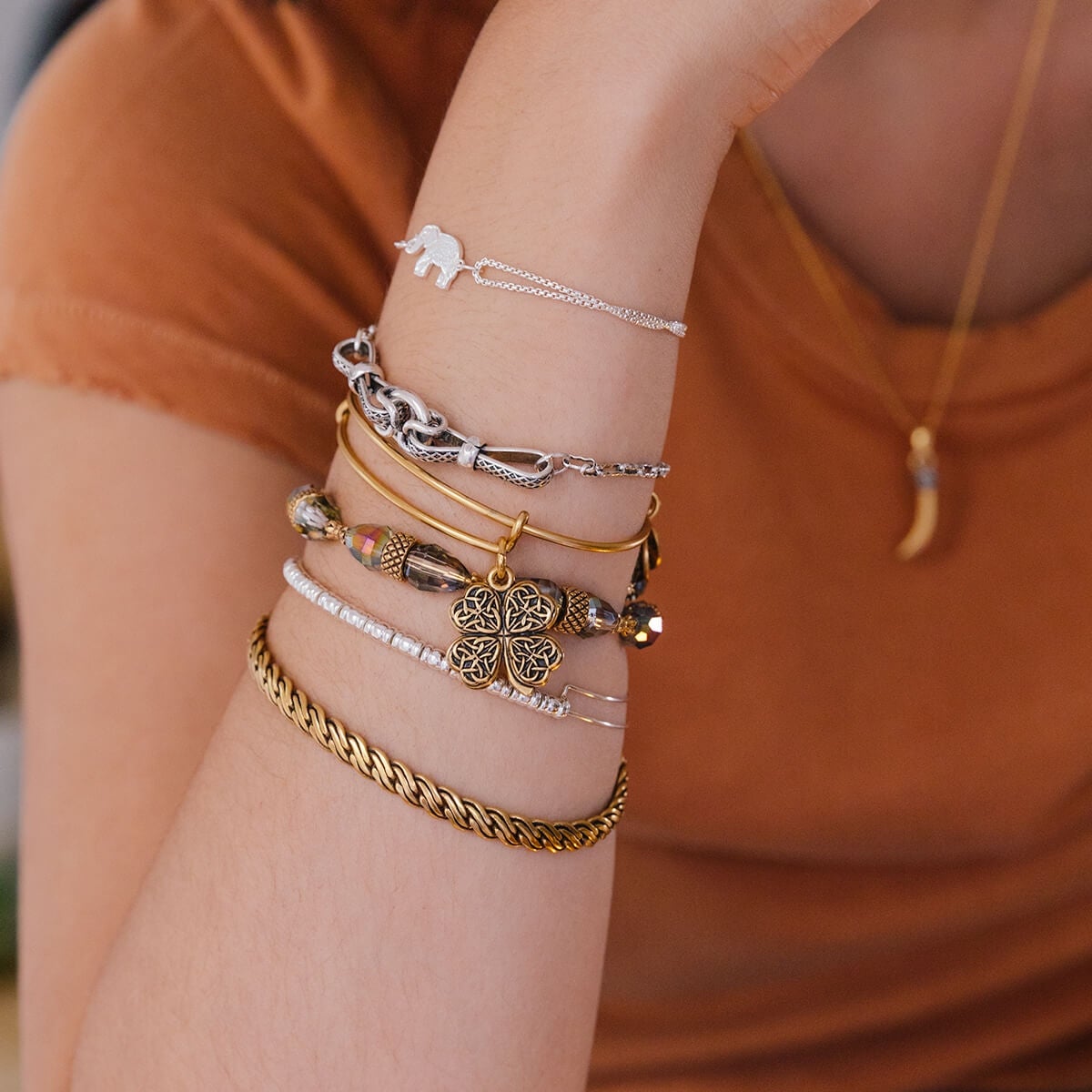 Four Leaf Clover IV Charm Bangle