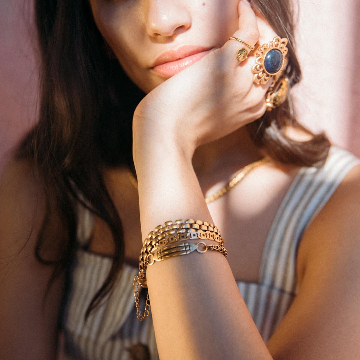 Glam Magnetic Bracelet