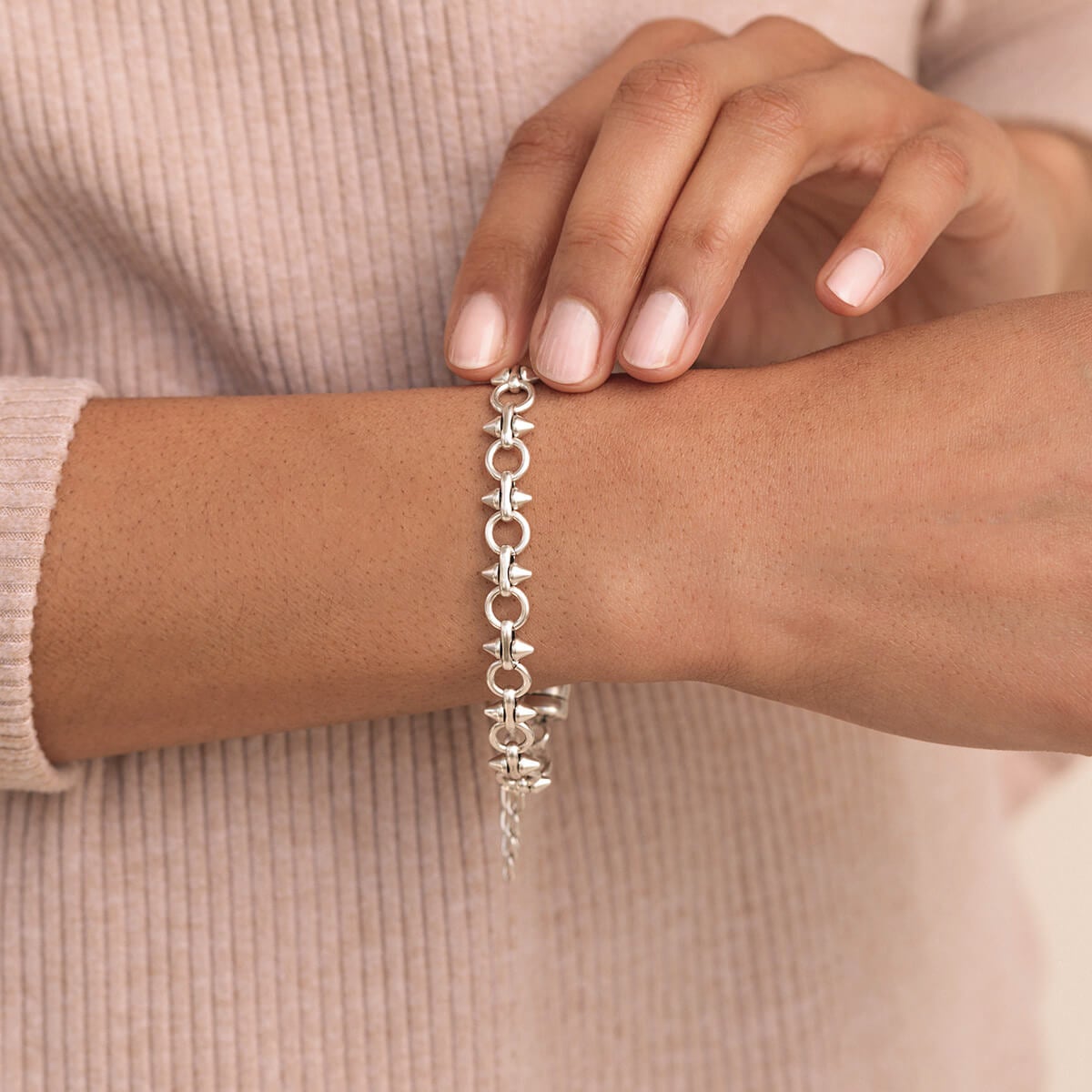 Spear + Circle Magnetic Bracelet